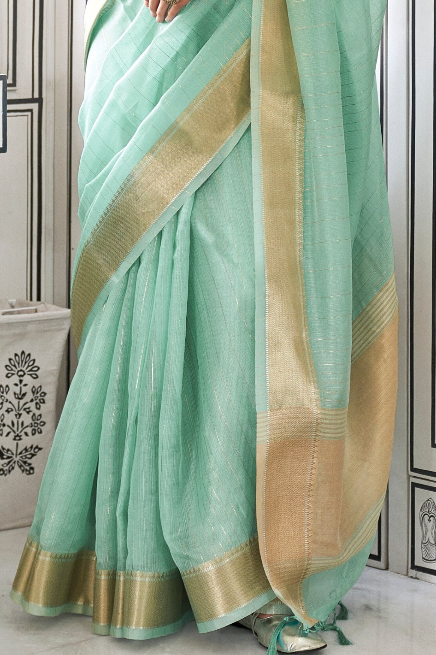 Bright Turquoise Blue Chiffon Handloom Saree