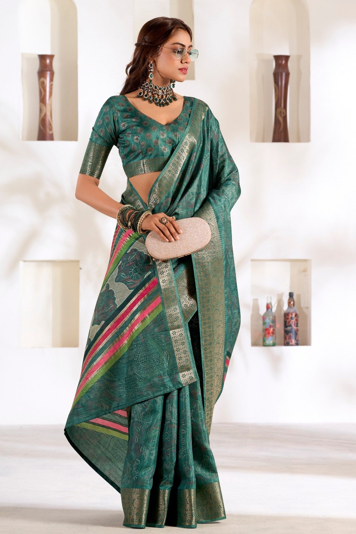 Green William Soft Dola Silk Saree