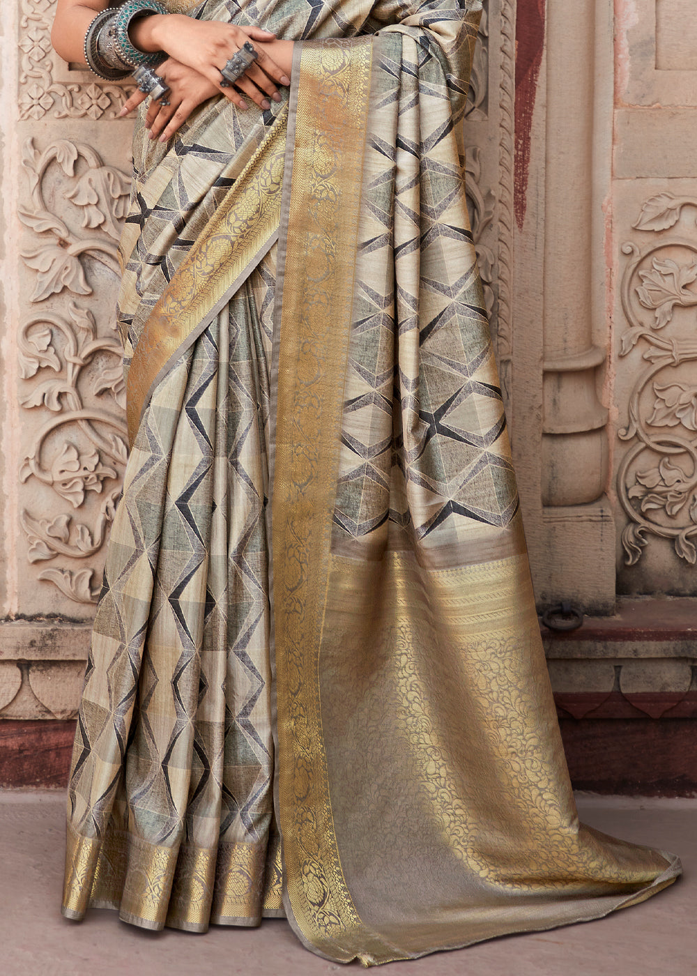 Quick Silver Grey Handloom Banarasi Silk Saree