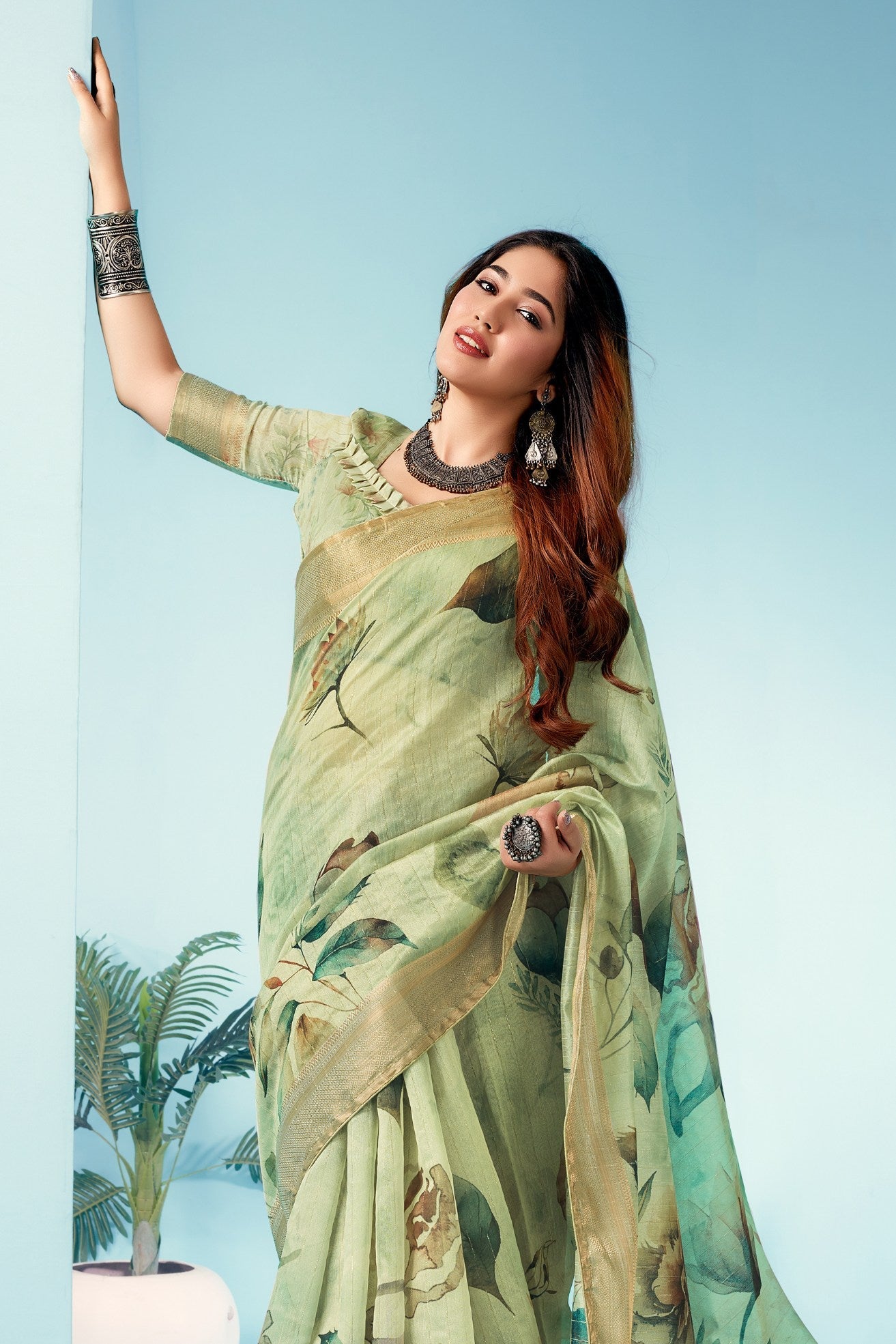 Green Mist Floral Linen Saree