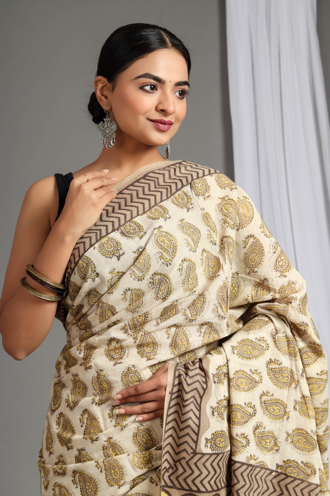 Barley Corn Brown Soft Mulmul Cotton Handblock Printed Saree