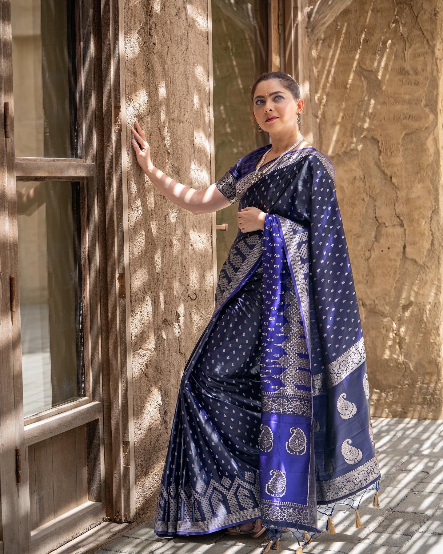 Sonali Kulkarni in Martinique Blue Banarasi Handloom Satin Silk saree