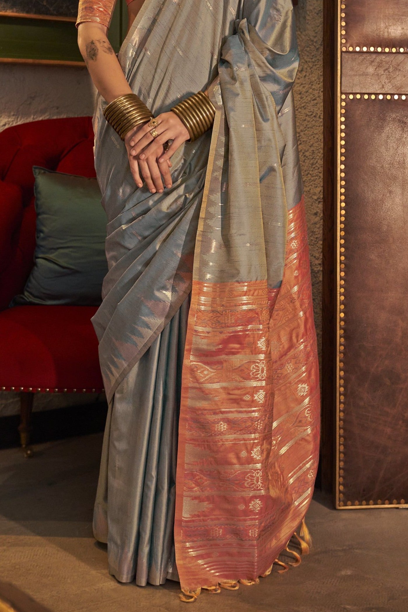 Cloudy Grey Woven Linen Saree