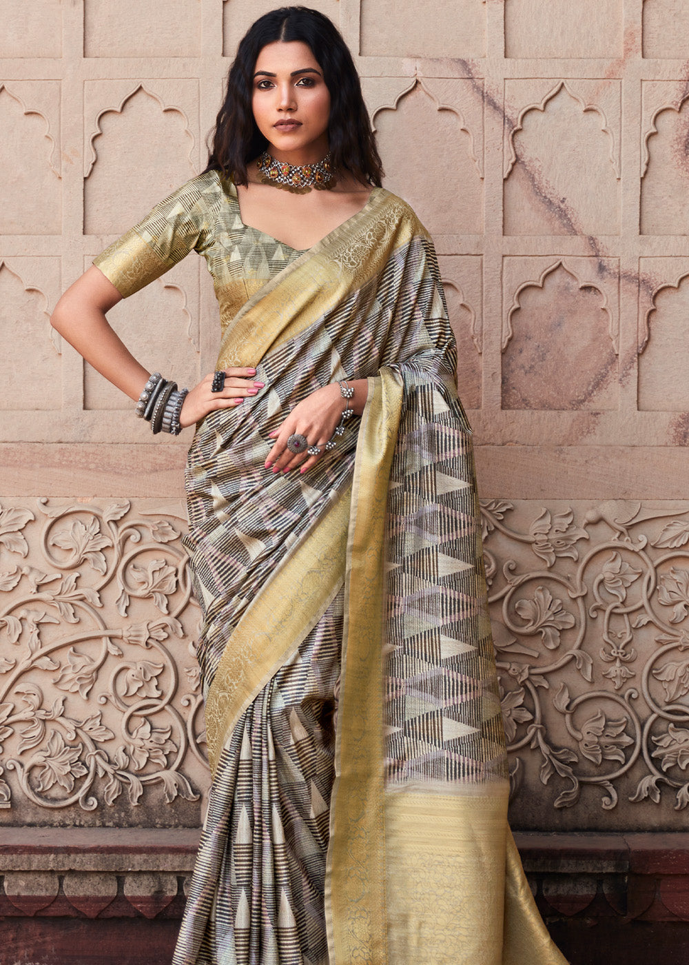 Hurricane Grey Handloom Banarasi Silk Saree