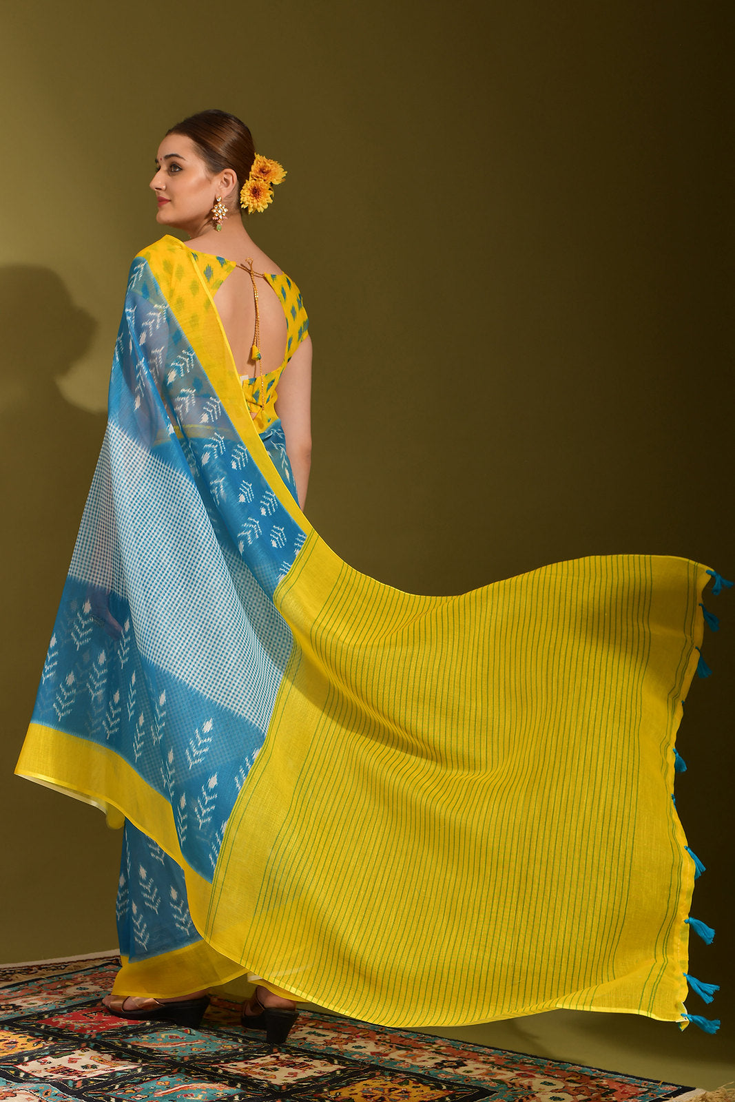 Sea Nymph Blue and Yellow Digital Printed Linen Saree