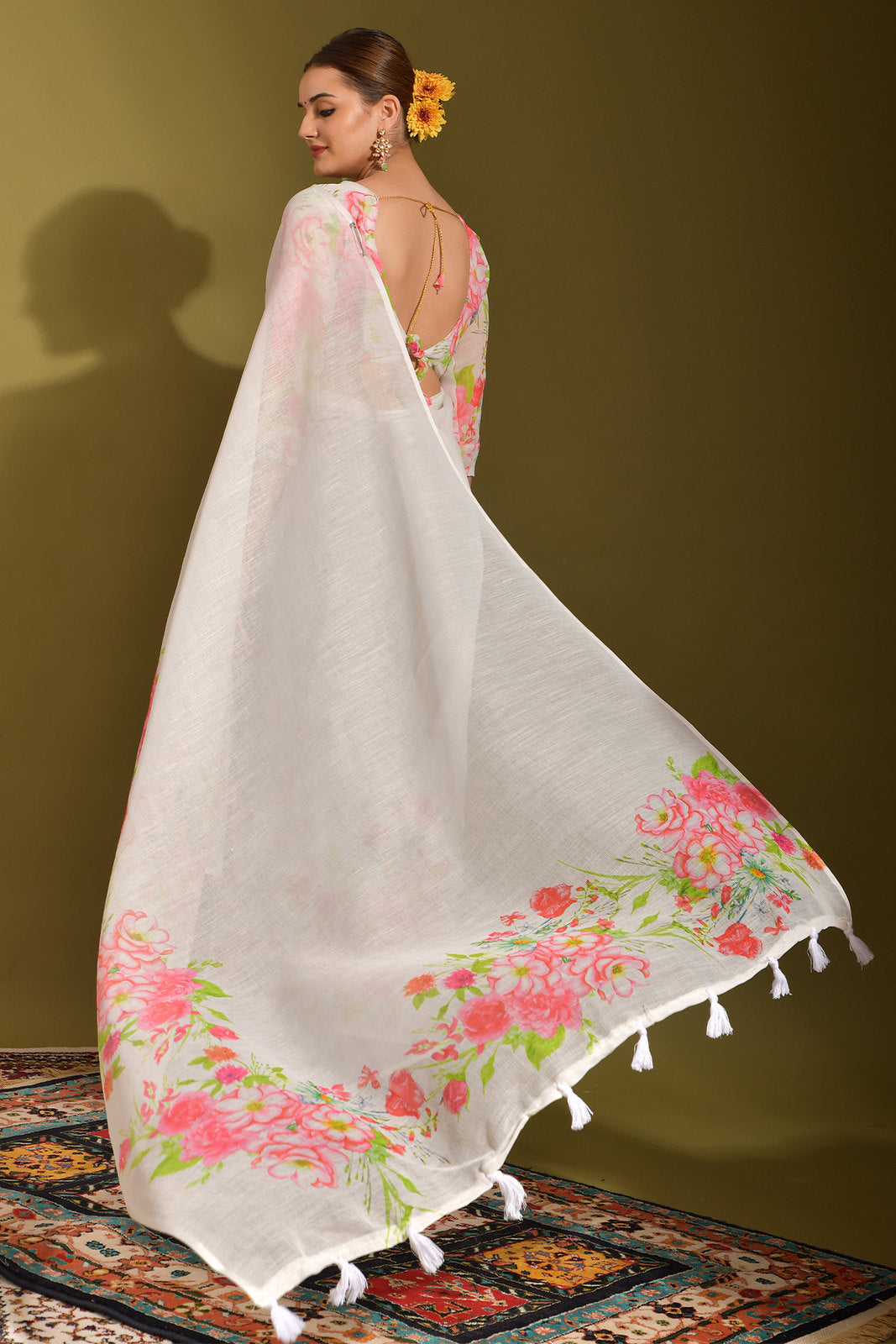 Serenade White and Pink Digital Printed Linen Saree