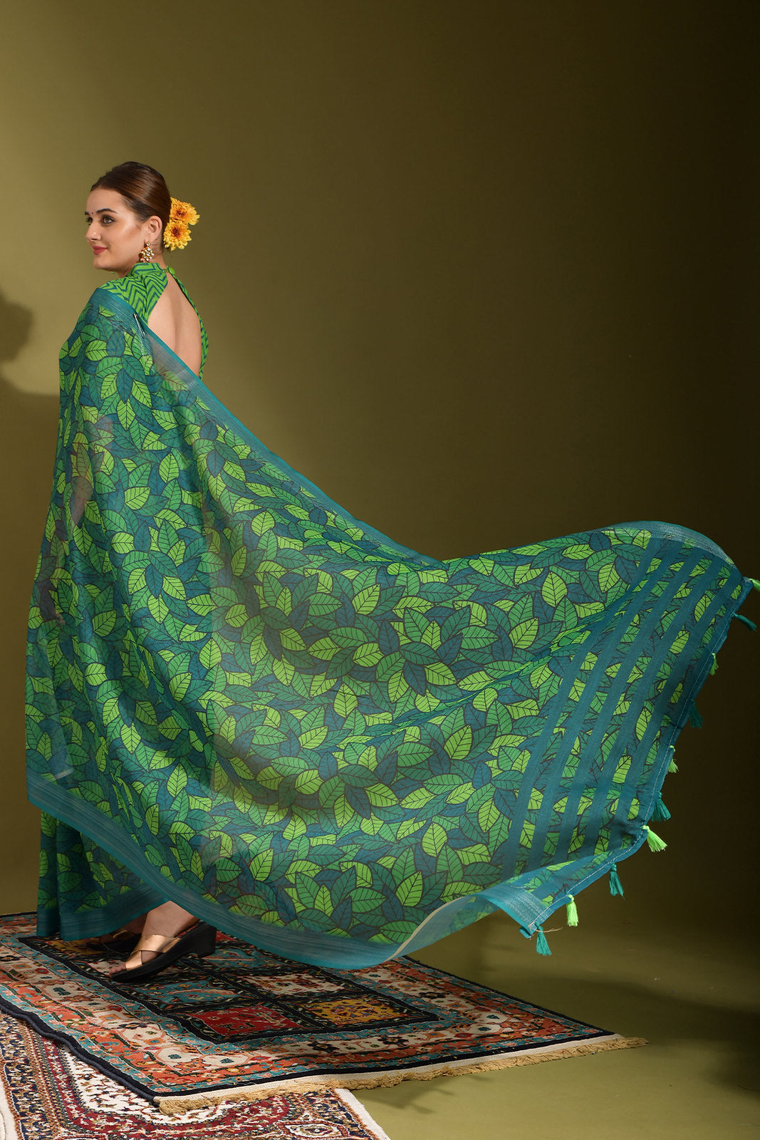 Dark Leaf Green Digital Printed Linen Saree