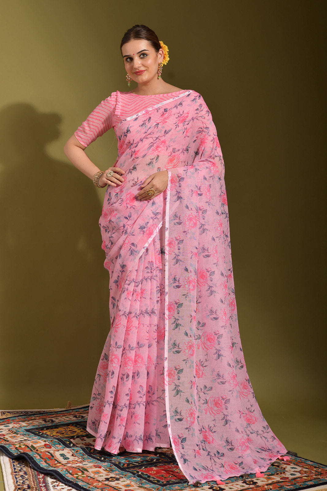 Kobi Pink Linen Digital Printed Linen Saree