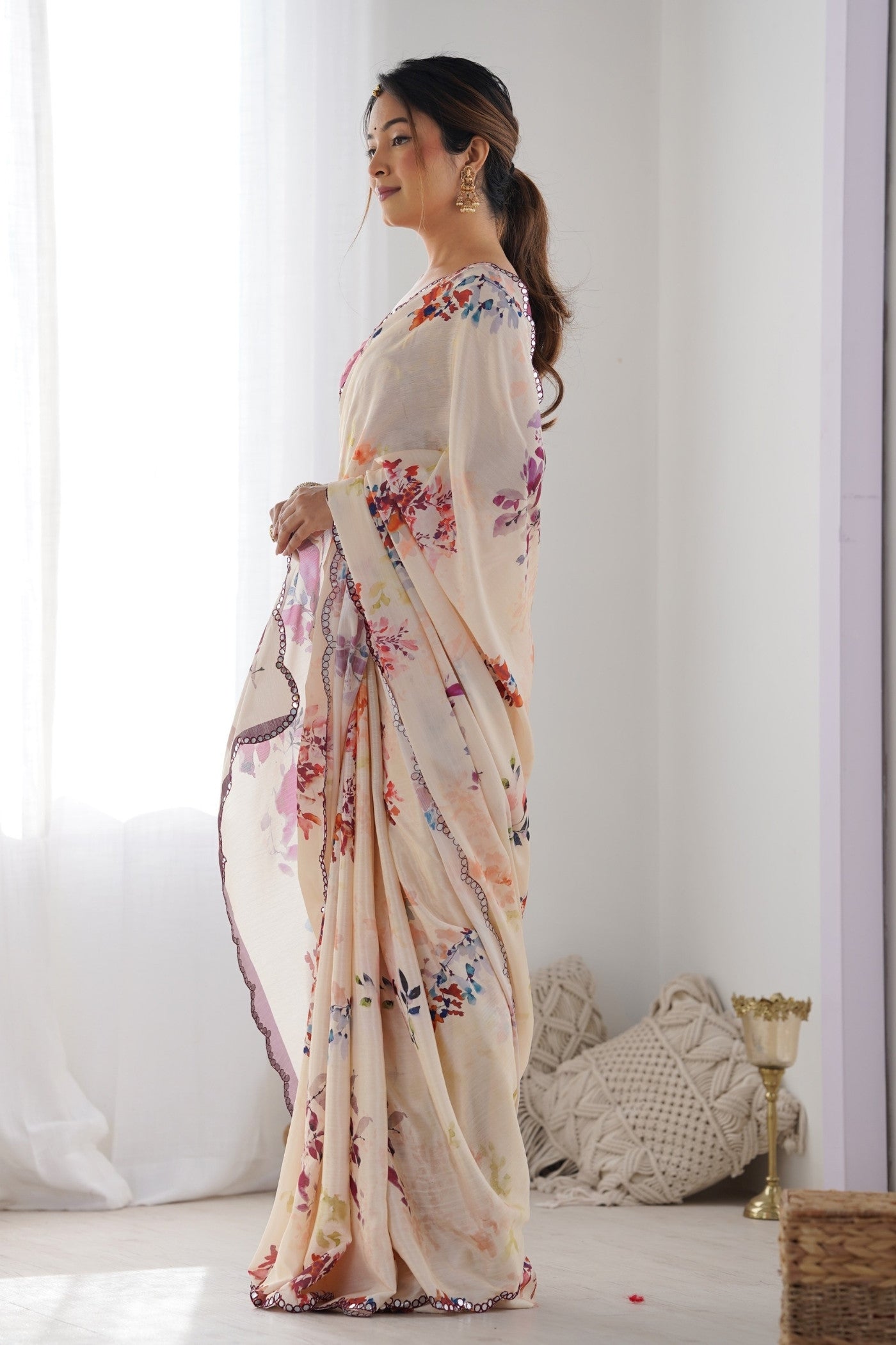 Vanila Cream Digital Printed Chinon Saree