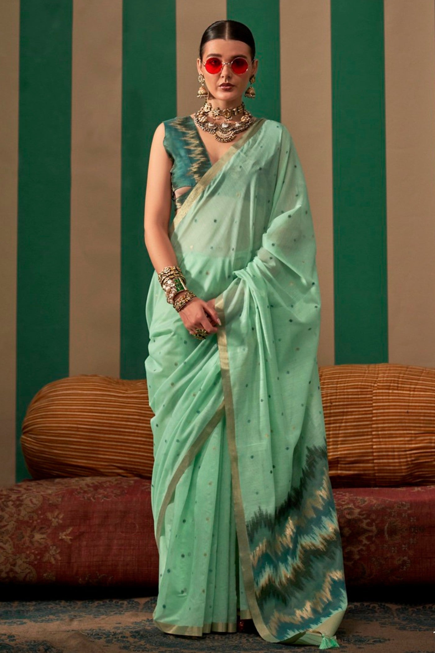 Amulet Green Handloom Linen Saree