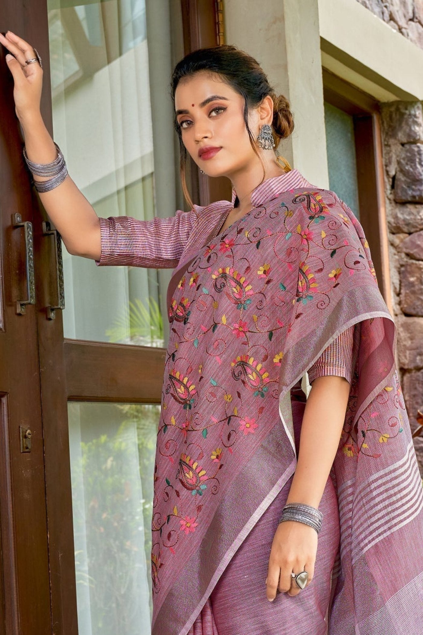 Strikemaster Purple Handcrafted Linen Saree