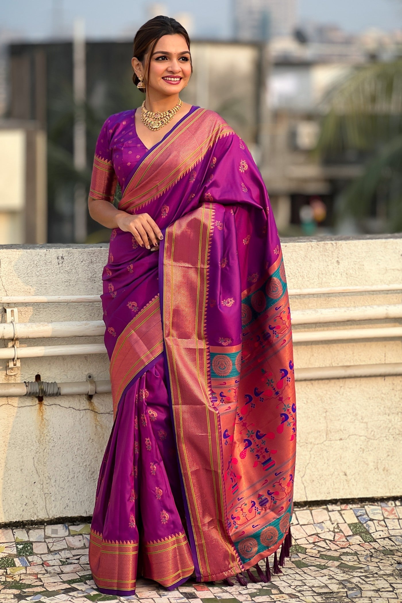 Berry Purple Zari Woven Nath Paithani Saree