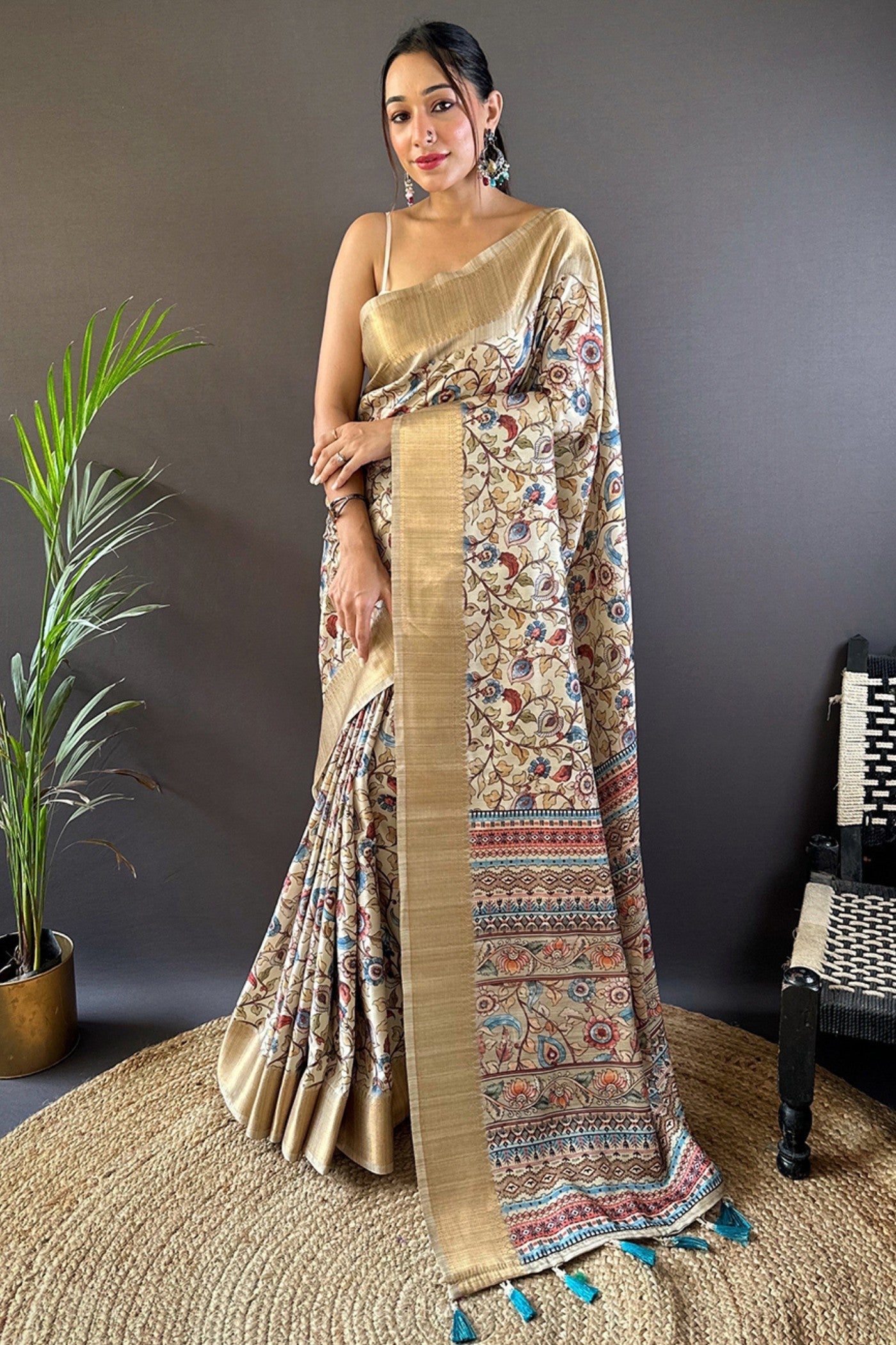 Twine Cream and Grey Printed Tussar Silk Saree