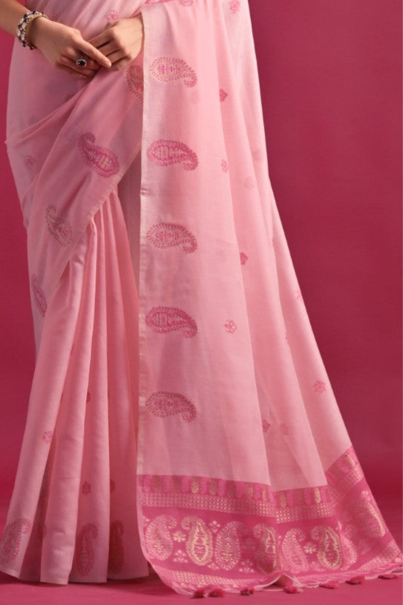 Beauty Pink Woven Mul Cotton Saree