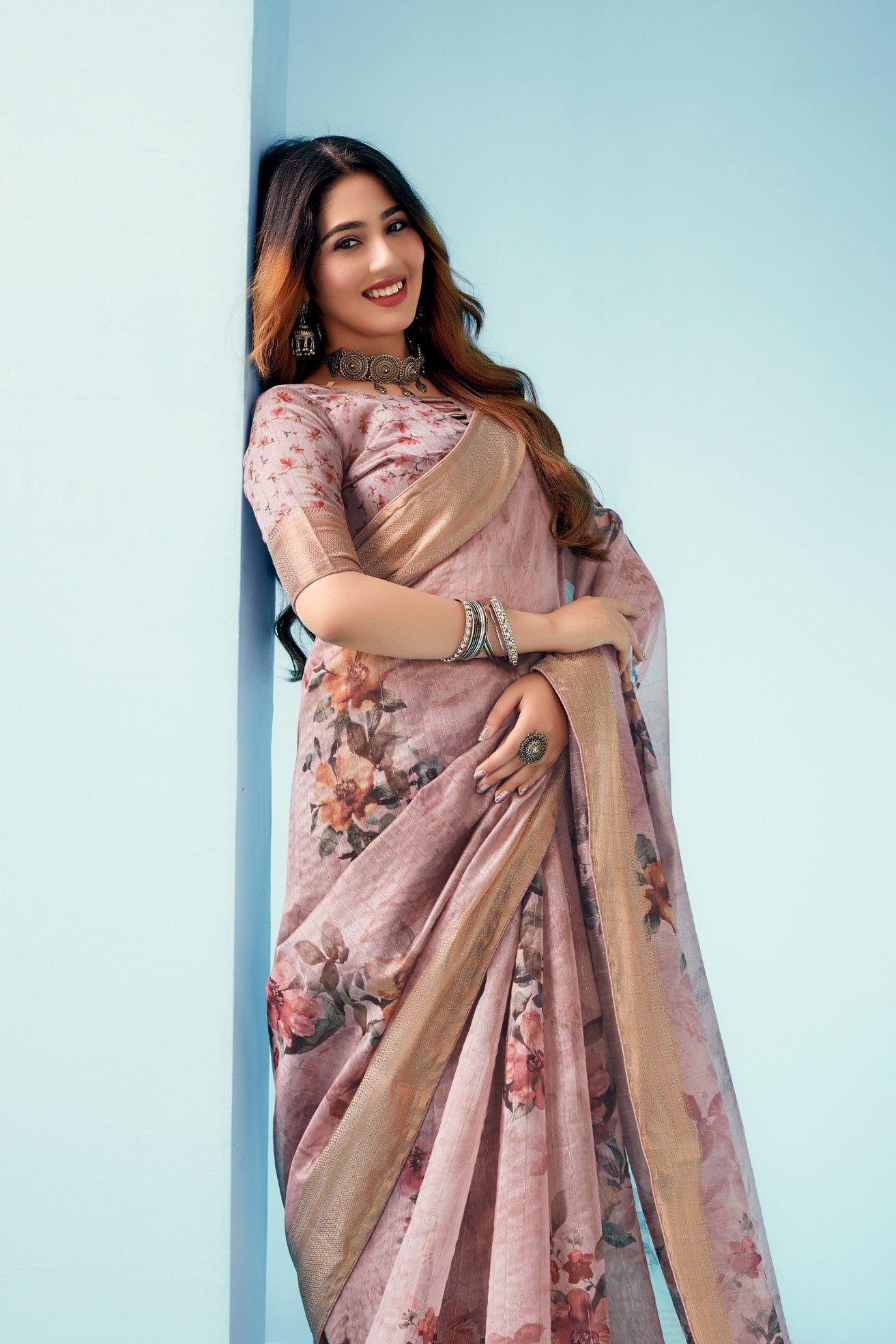 Clam Shell Pink Floral Linen Saree