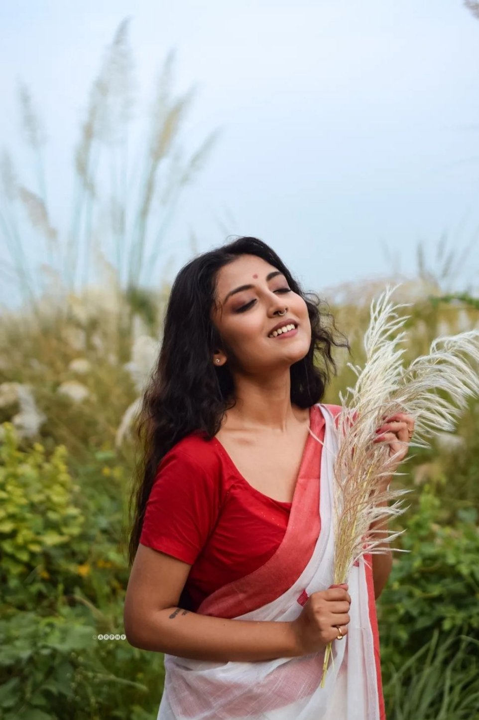 Aster White Cotton Small Buta Tangail Saree