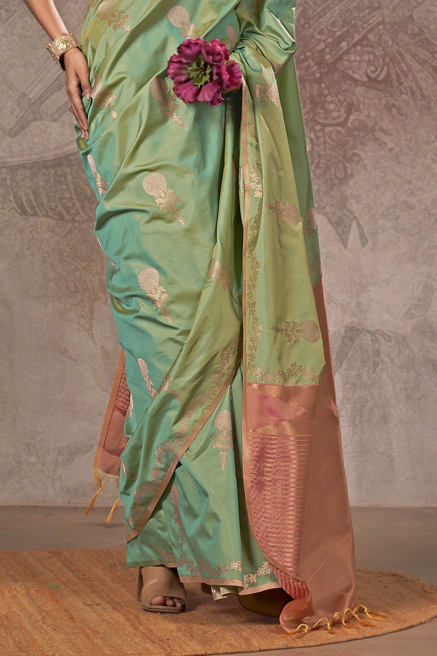 Pickle Green Two Tone Banarasi Handloom Saree