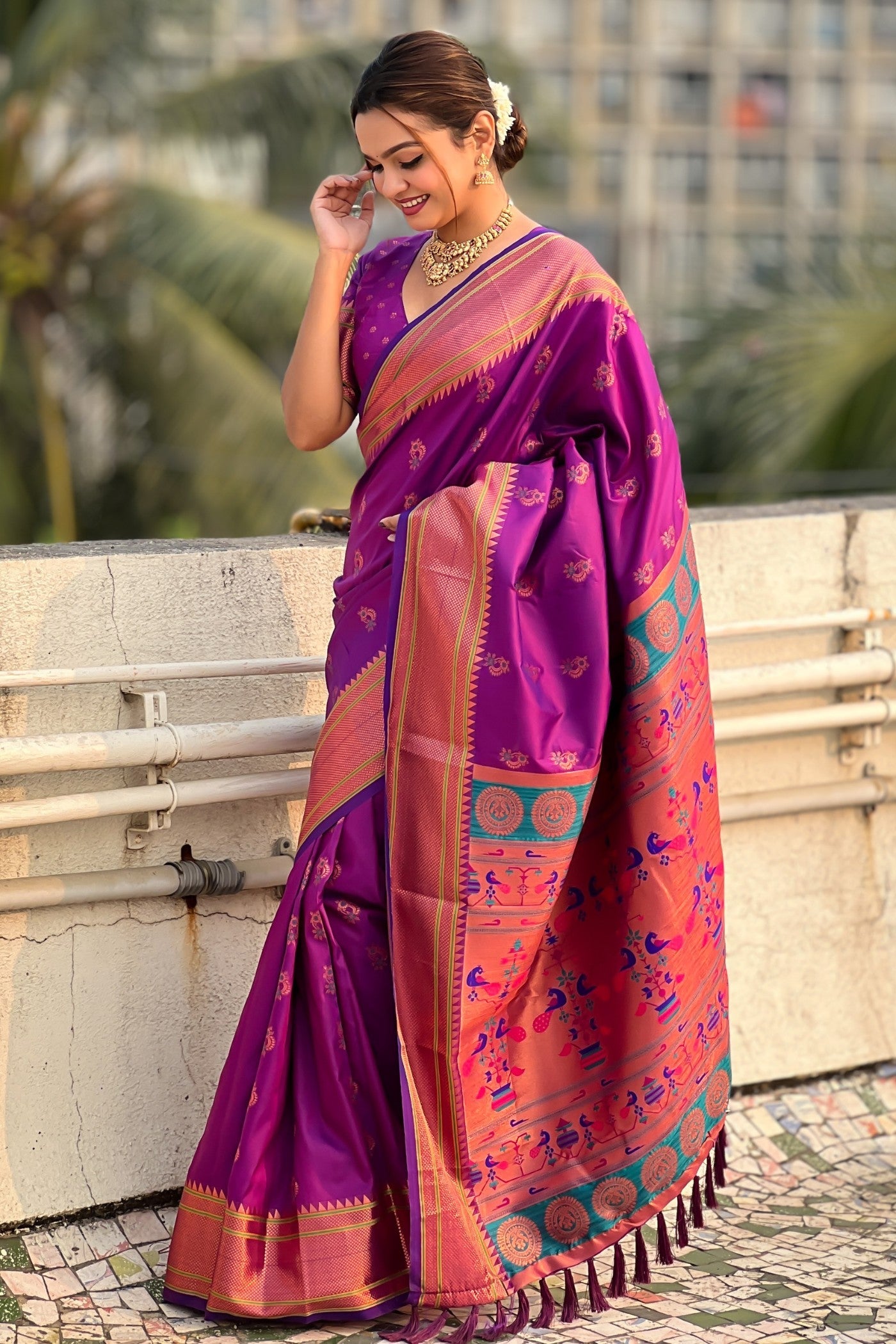 Berry Purple Zari Woven Nath Paithani Saree