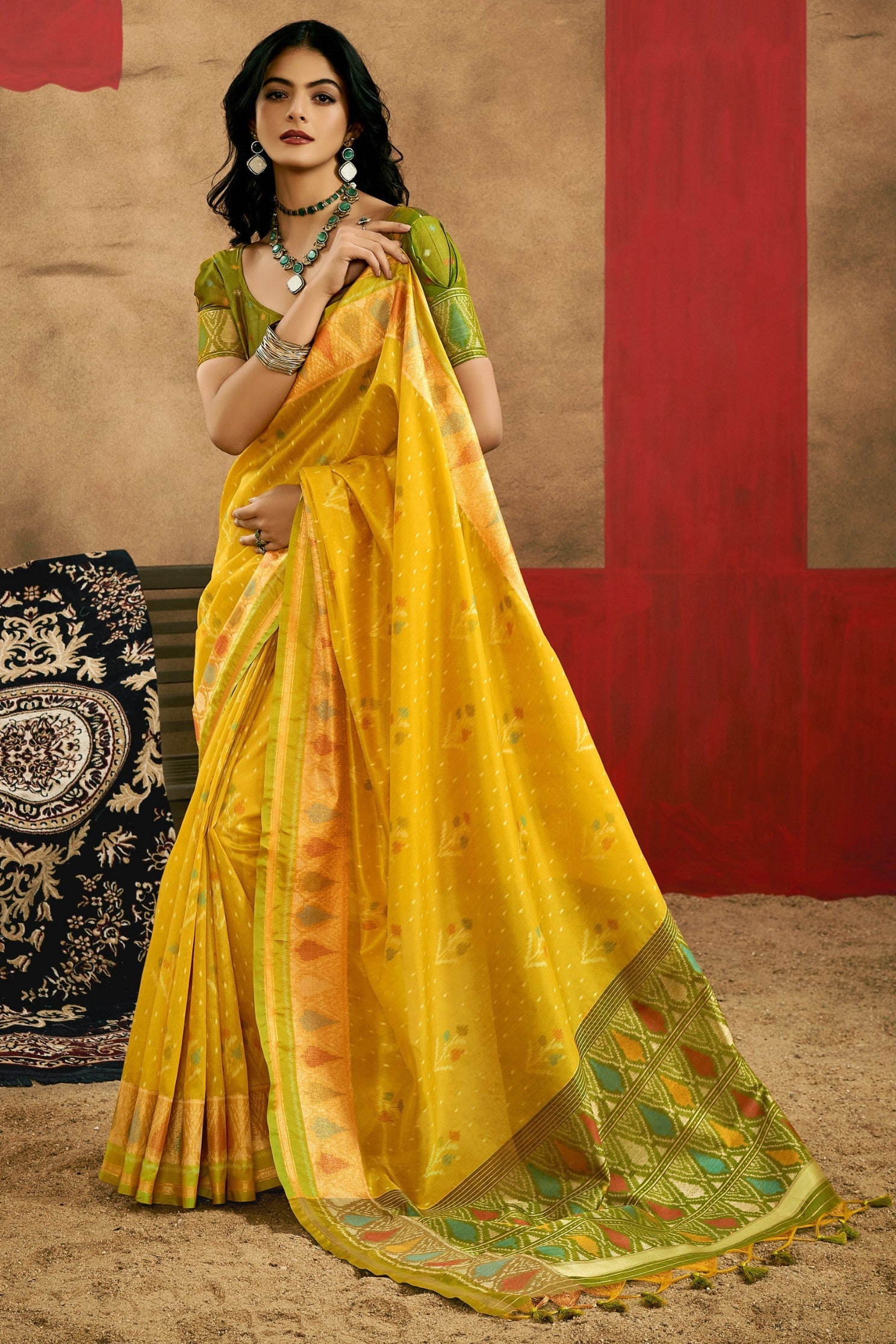 Pirate Yellow Patola Handloom Saree