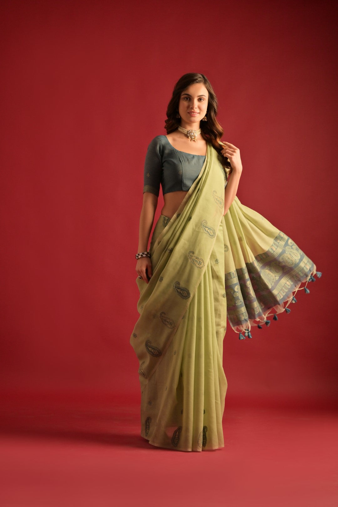 Pista Green Woven Mul Cotton Saree