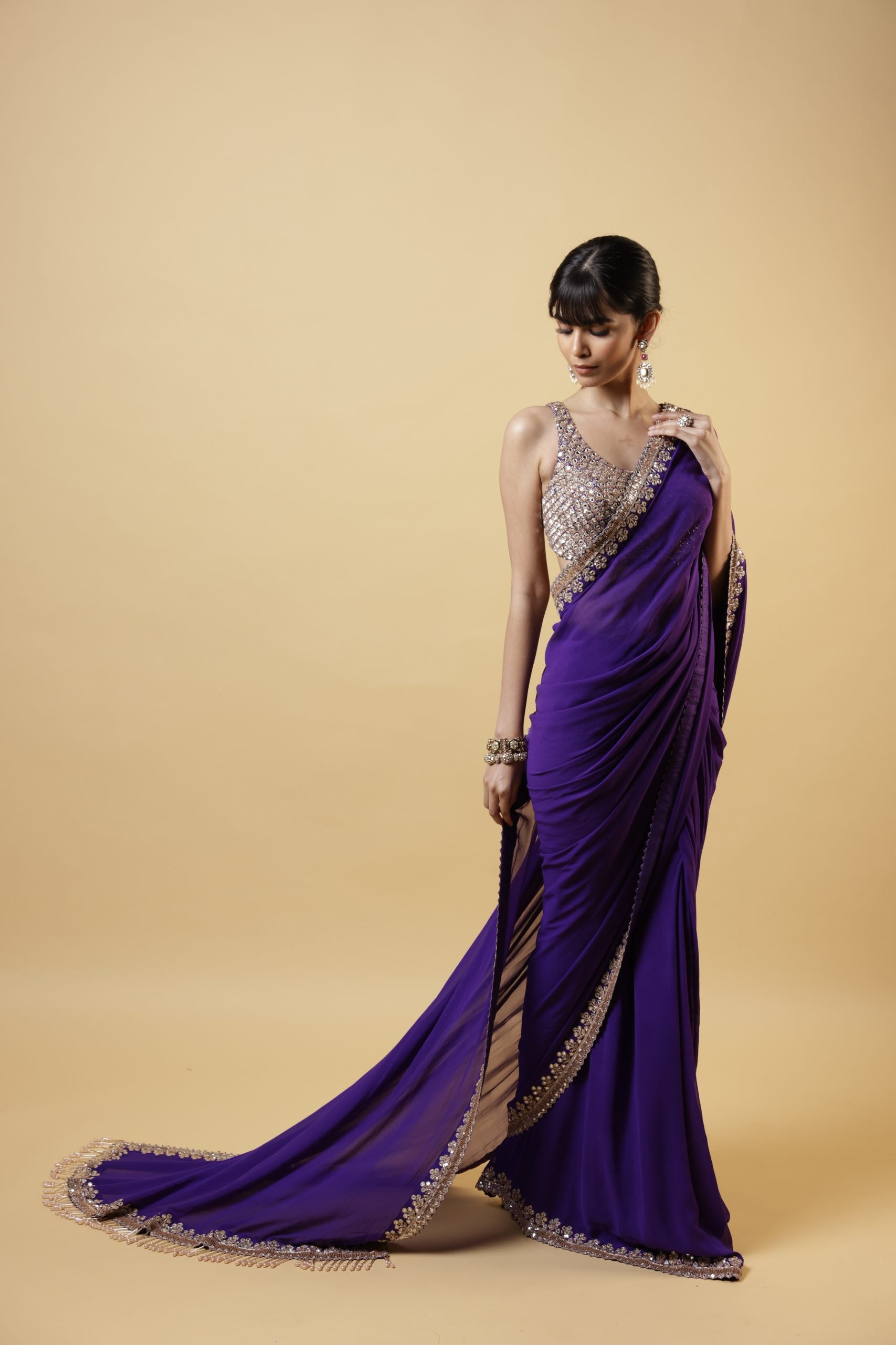 Faux Georgette Saree With Gold Thread Embroidery Arc Work Border