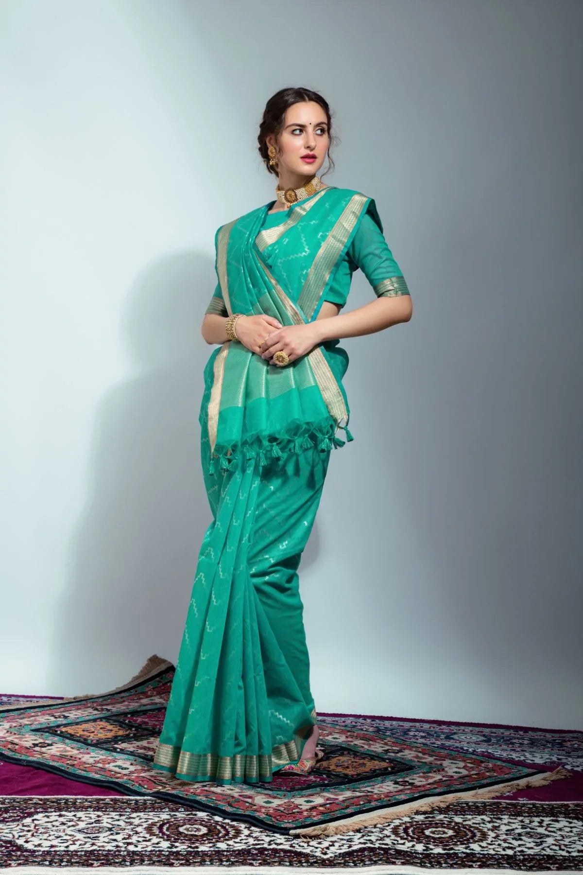 Mountain Meadow Green Zari Woven Linen Silk Saree