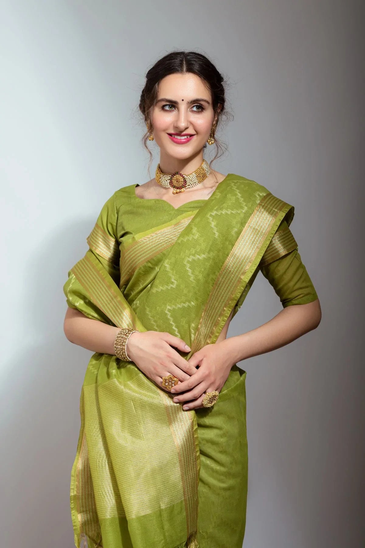 Peridot Green Zari Woven Linen Silk Saree