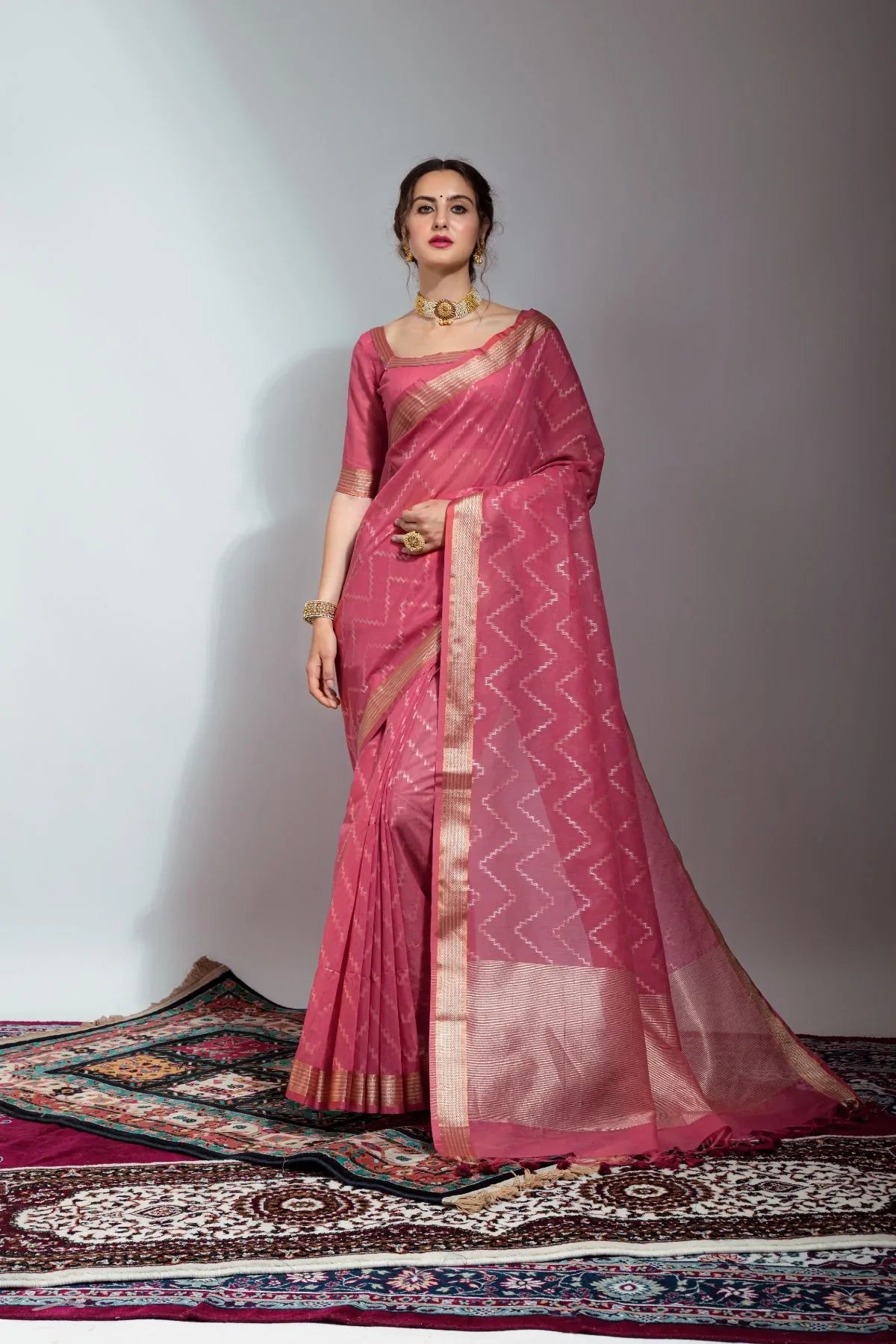 Hippie Pink Zari Woven Linen Silk Saree