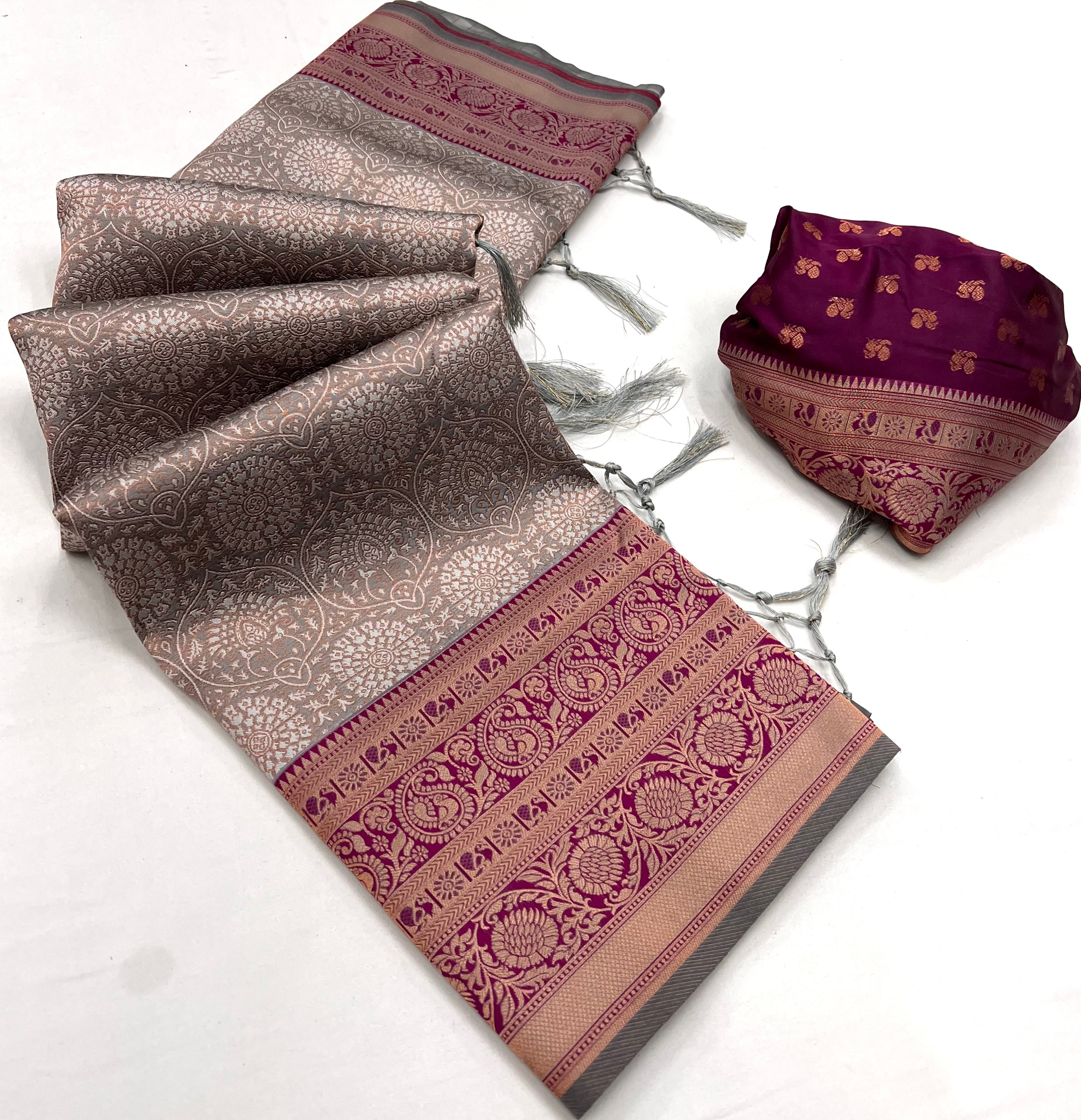 Almond Frost Brown Chaap Handloom kanjivaram silk Saree