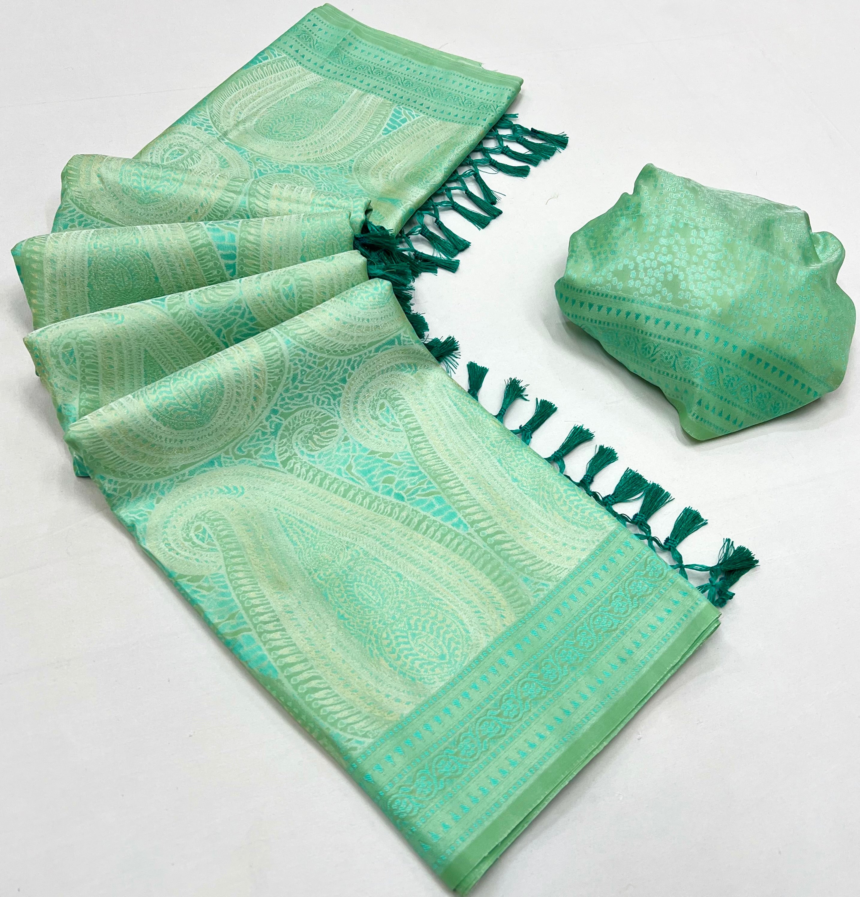 Norway Green Woven Kanjivaram Satin Silk Saree