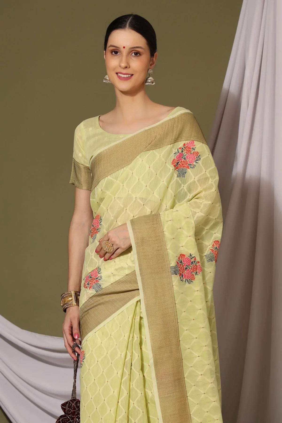 Willow Pista Zari Woven Linen Saree