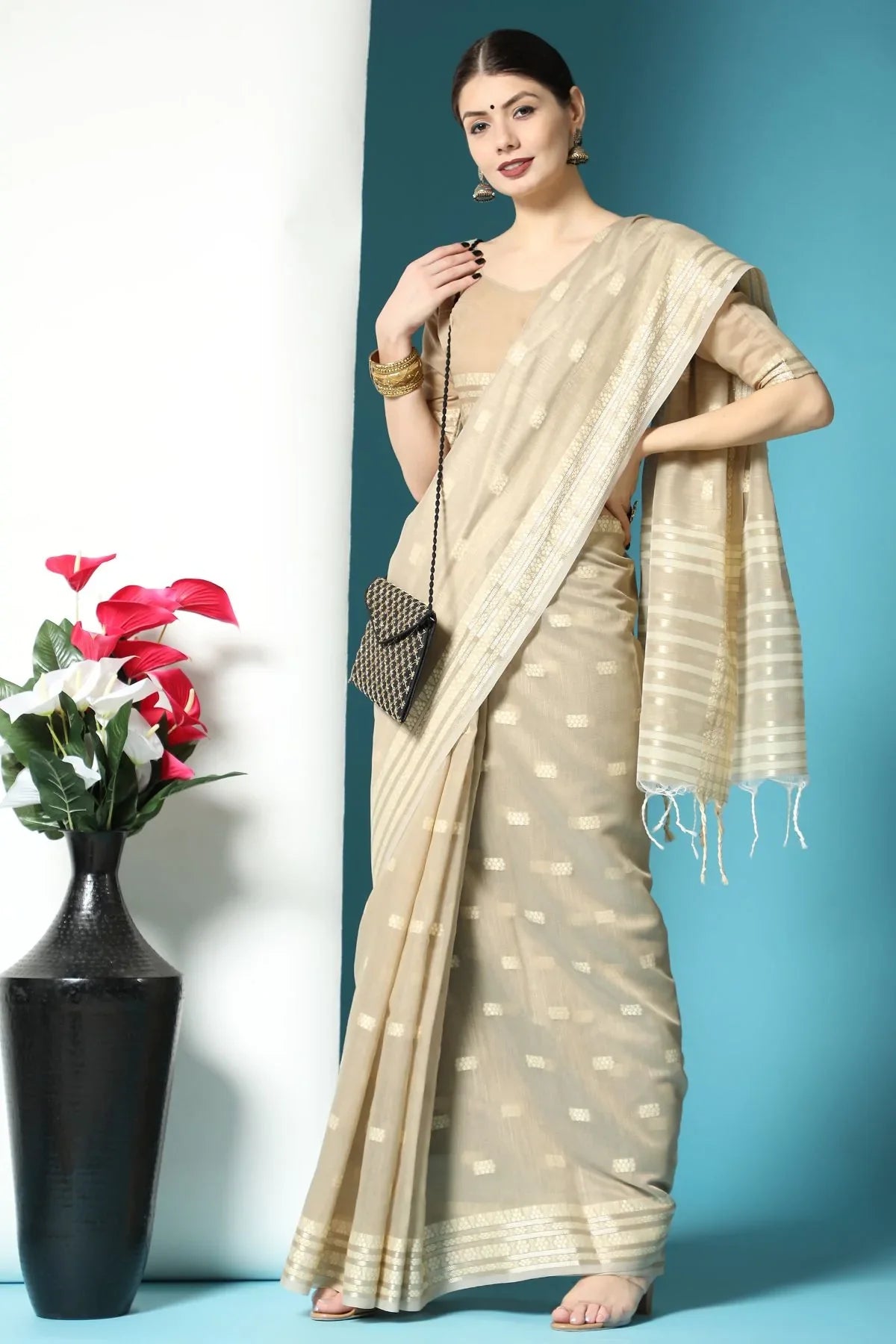 Janna Cream Lucknowi Cotton Saree