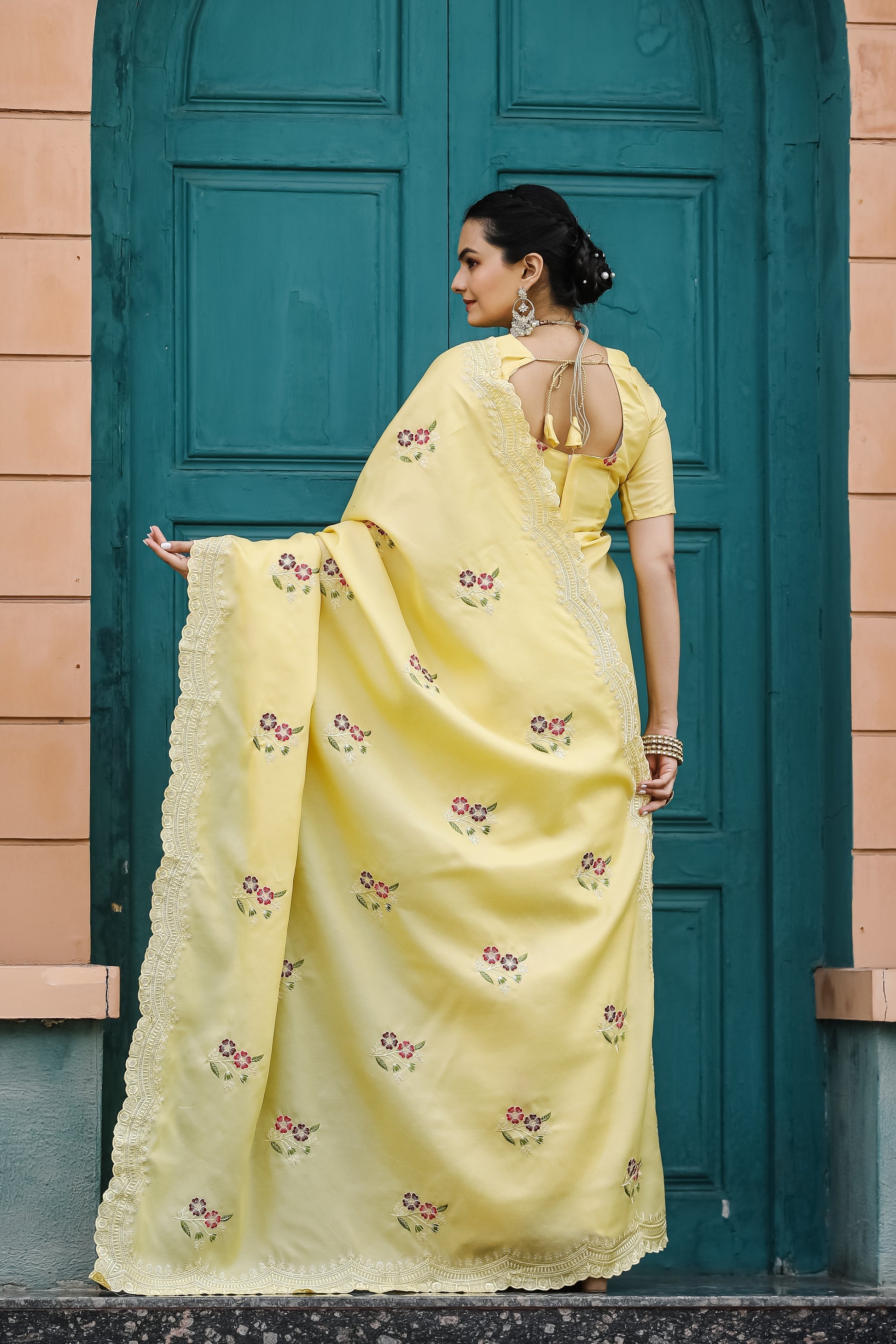 Pale Canary Yellow Embroidery Tussar Cotton Saree