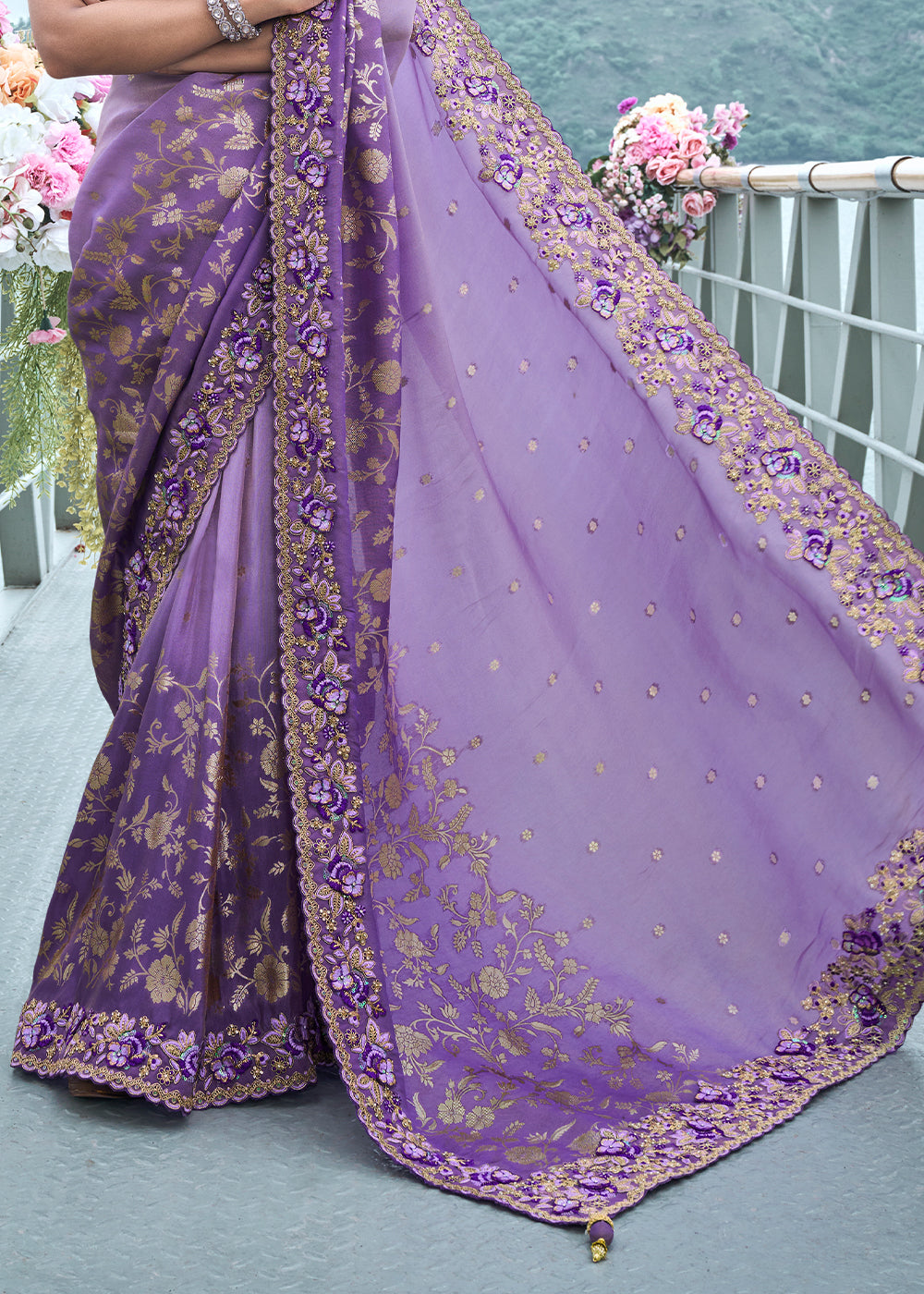 Itten Purple Embroidered Designer Silk Saree