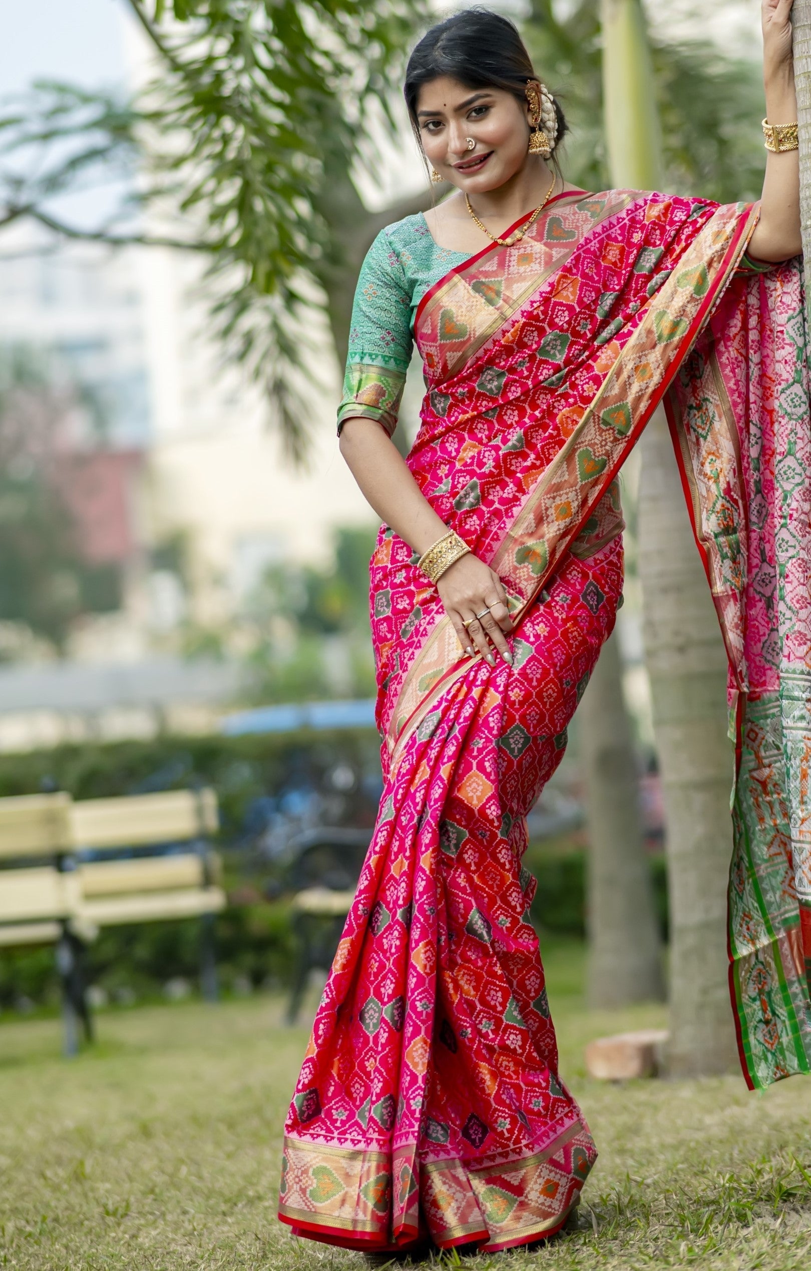 Amaranth Pink Banarasi Silk Patola Saree