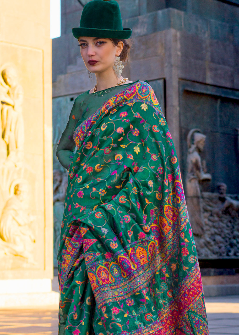 Oracle Green Jamawar Woven Organza Silk Saree