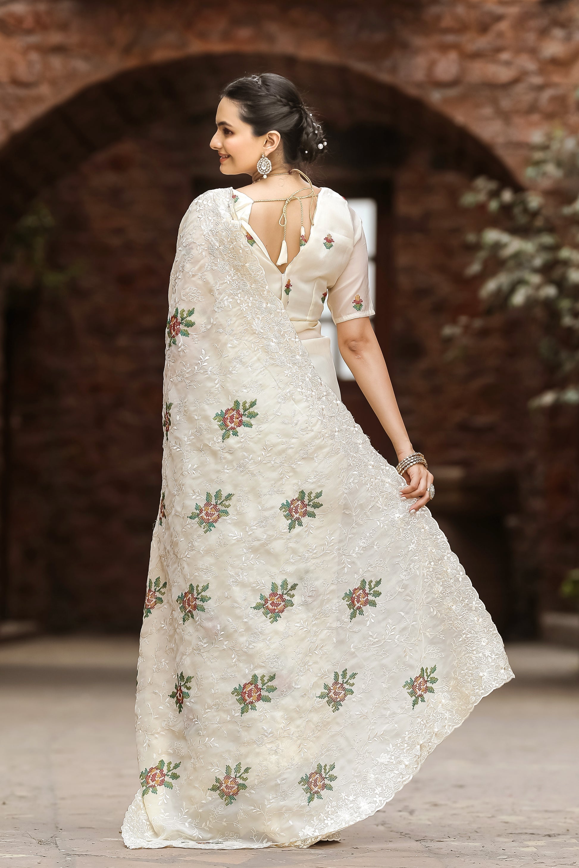 Daisy White Embroidered Chiffon Silk Saree