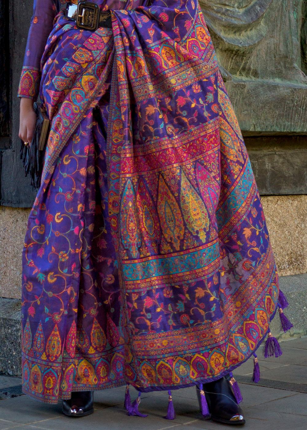 Jacarta Purple Jamawar Woven Organza Silk Saree