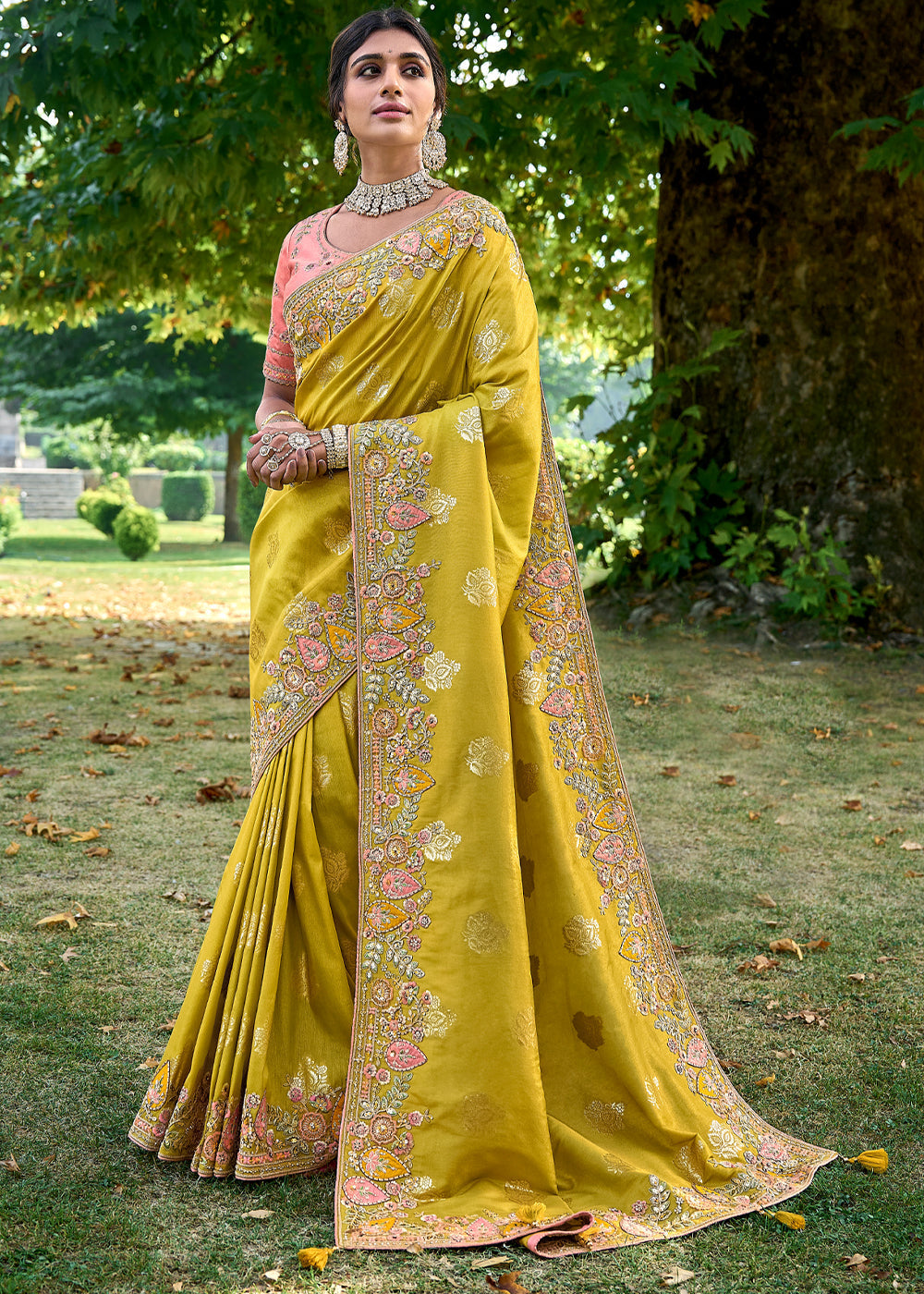 Snapchat Yellow Woven Designer Banarasi Embroidered Silk Saree