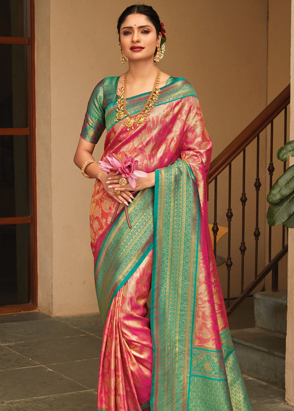 Crail Pink Woven Kanjivaram Saree