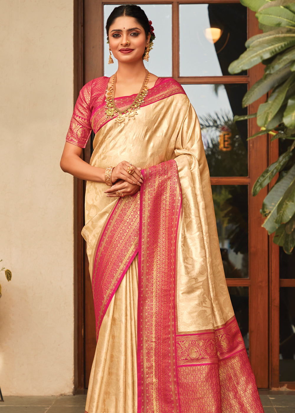 Manhattan Cream Woven Kanjivaram Saree