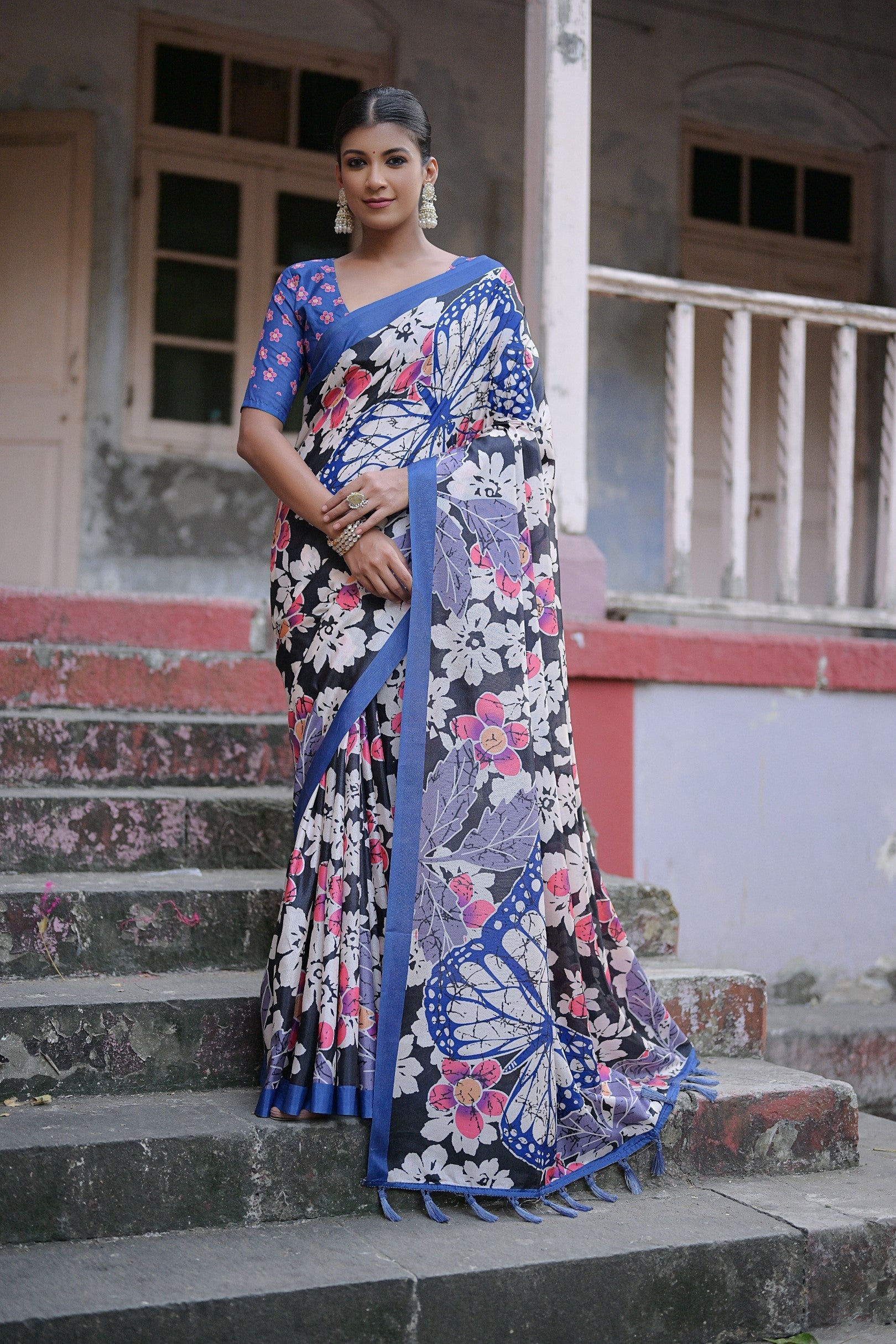 Woodsmoke Black Floral Printed Cotton Silk Saree