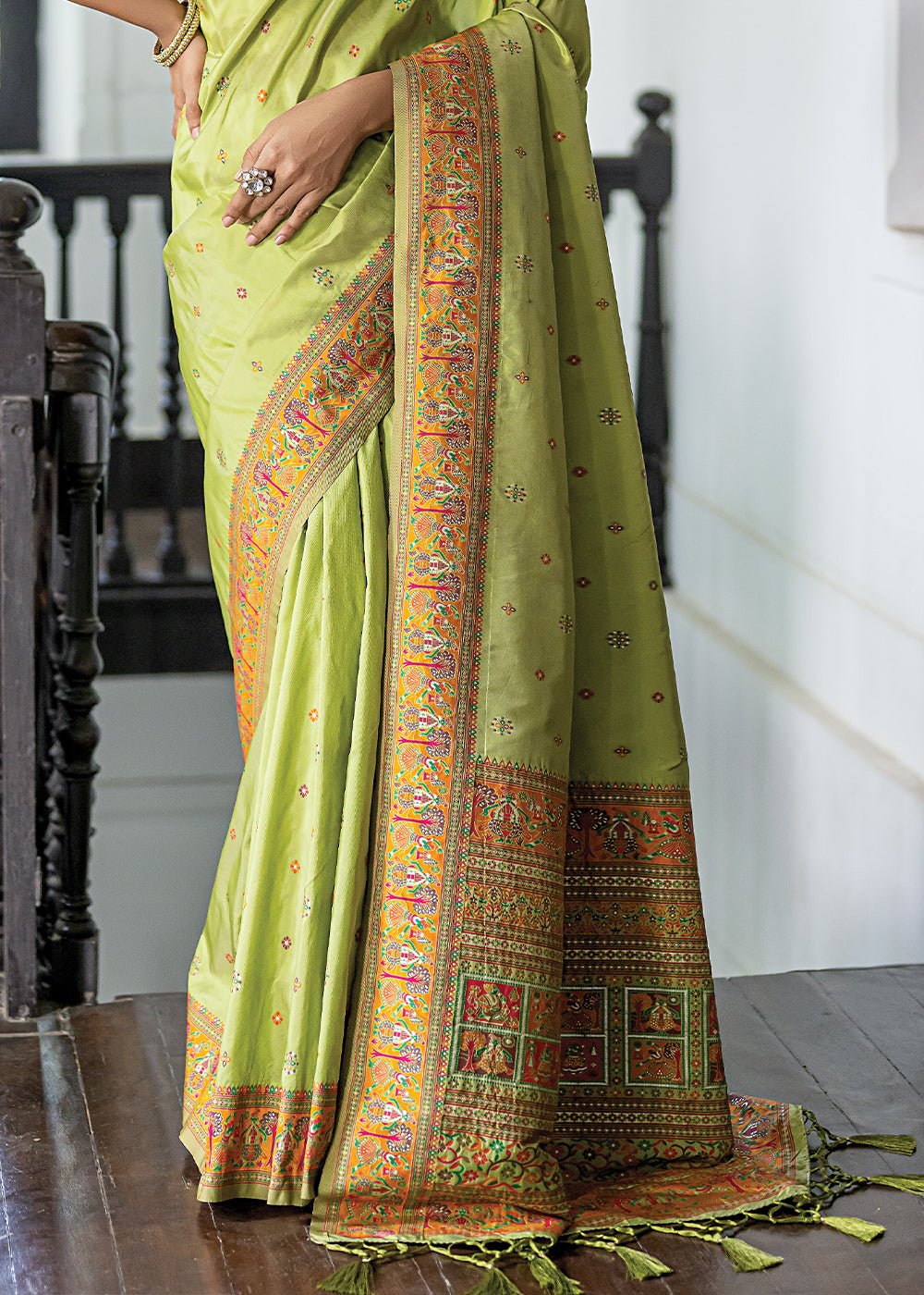 Fern Green Kashmiri Handloom Woven Silk Saree