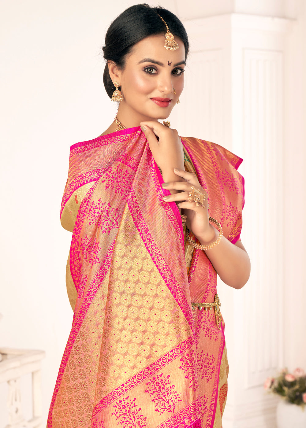 Cream Brulee Woven Paithani Fusion Kanjivaram Silk Saree