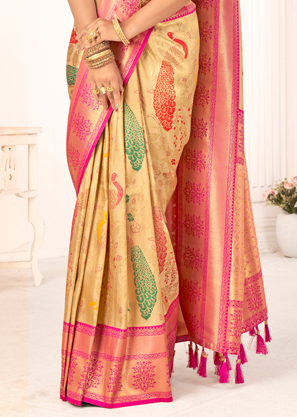 Cream Brulee Woven Paithani Fusion Kanjivaram Silk Saree