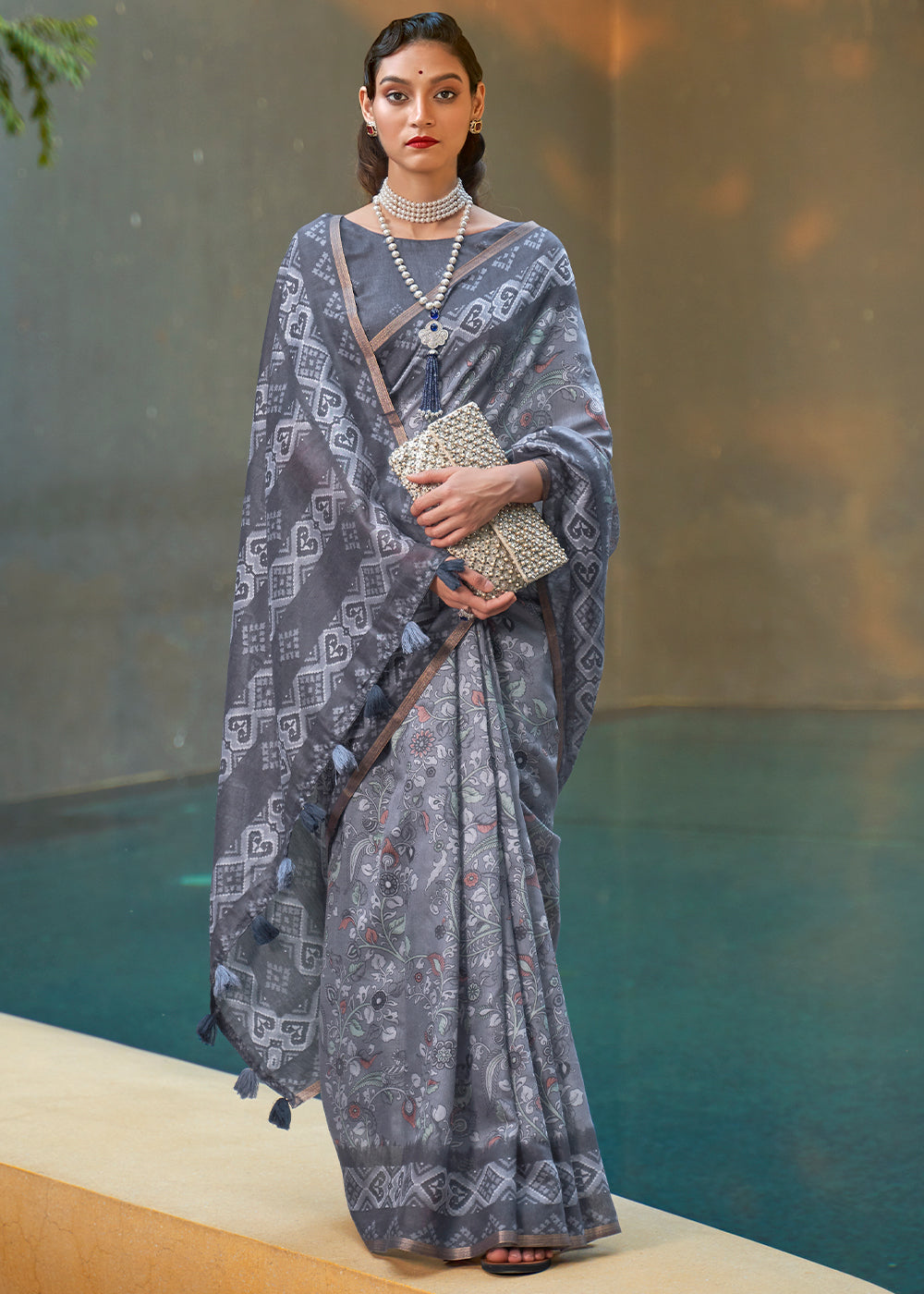 Waterloo Grey Floral Printed Cotton Saree