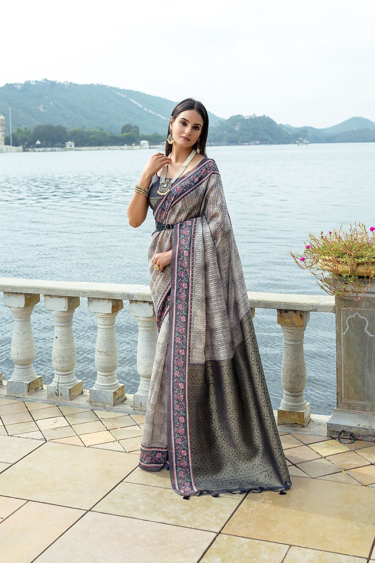 Mid Grey Cotton Silk Saree