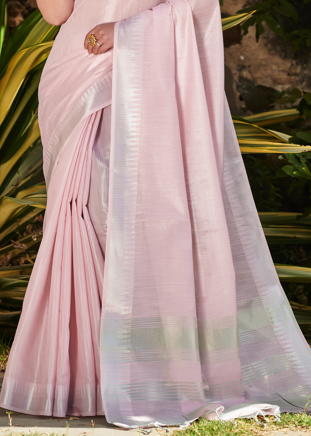 Oyster Pink Zari Woven Tissue Linen Saree