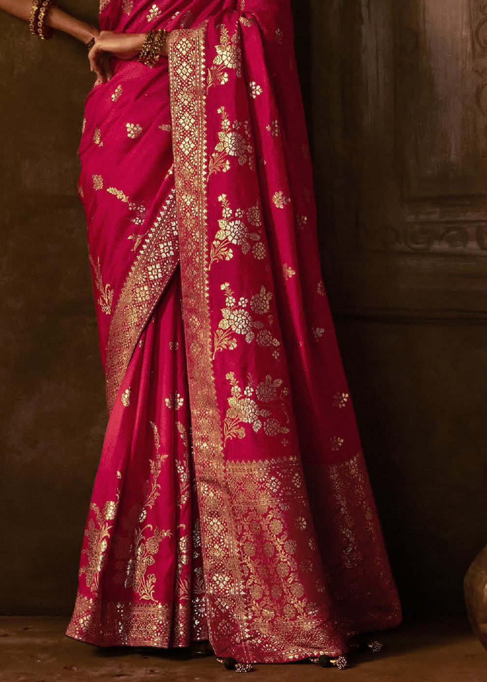 Shiraz Pink Woven Designer Banarasi Silk Saree