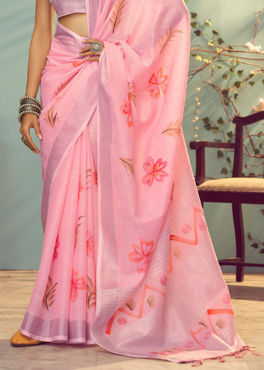 Wewak Pink Soft Linen Silk Floral Printed Saree